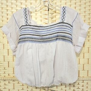 Free People Smocked Crop Top Elastic Hem White & Blue Embroidered Sz SP